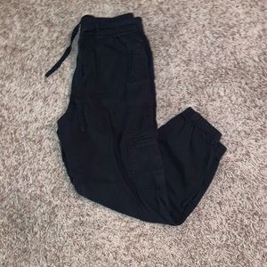 Women’s Cargo Joggers